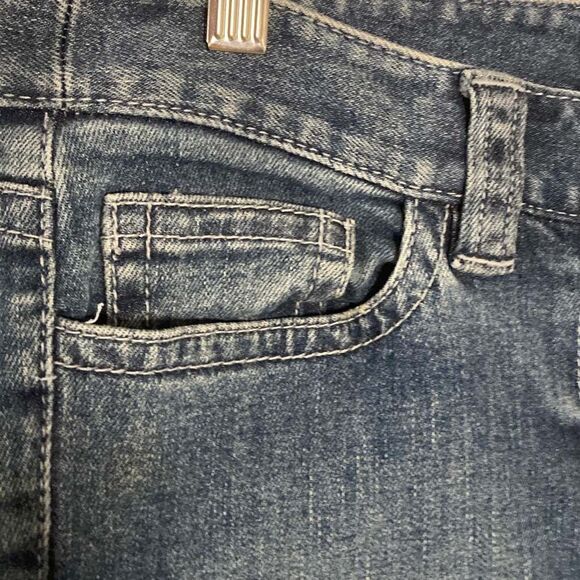 Ann Taylor modern fit jeans, size 8 - Picture 3 of 7